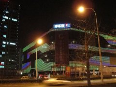 北京搜宝商务中心楼体亮化工程赏析