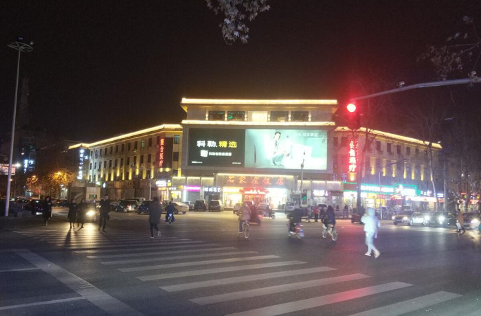 石家庄中山路亮化工程实景拍摄图1