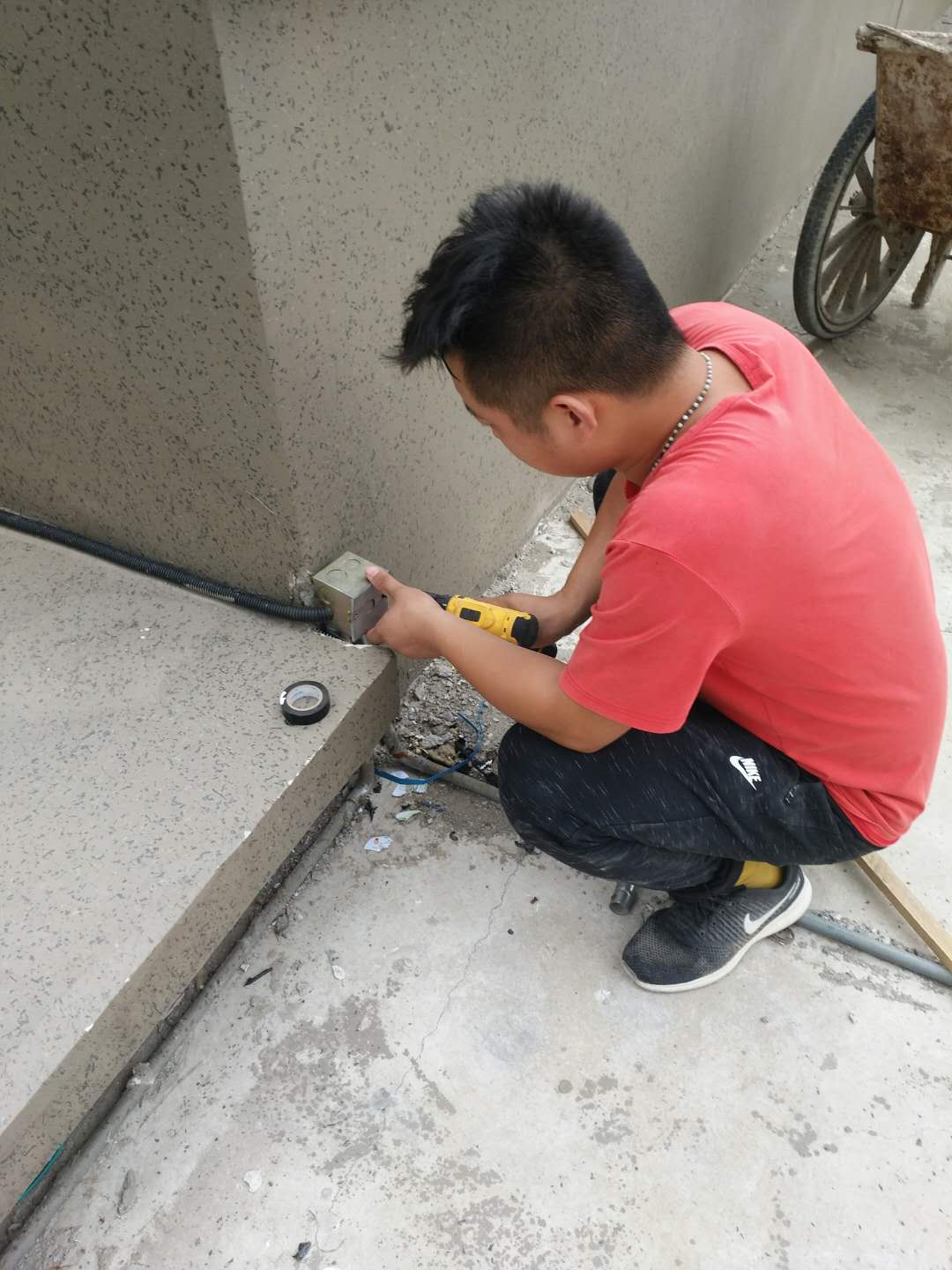 施工现场规范操作